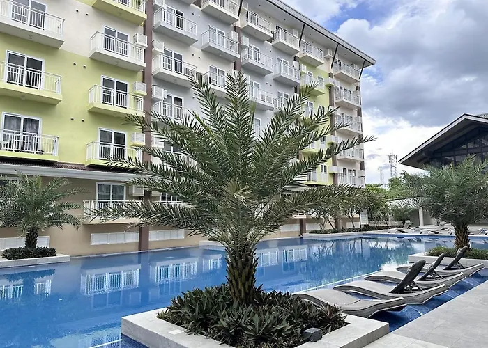 Stylish Unit Near Airport W Pool And Wifi Apartment Lapu-Lapu City