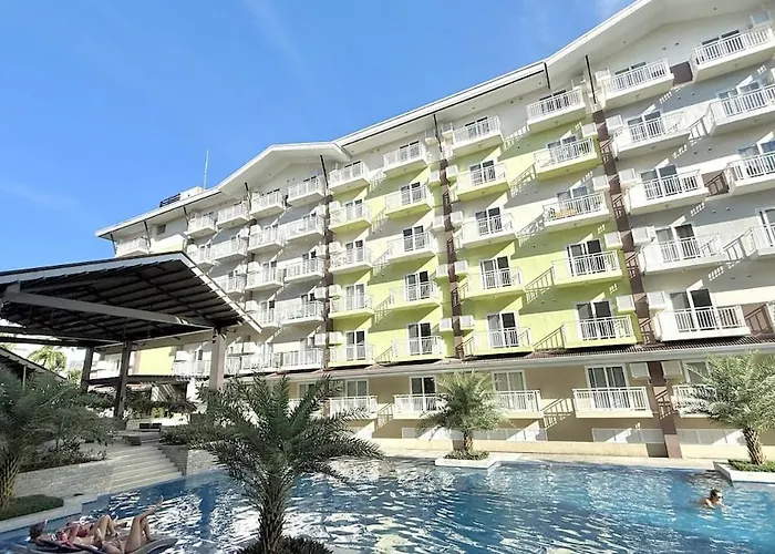 Stylish Unit Near Airport W Pool And Wifi Lapu-Lapu City